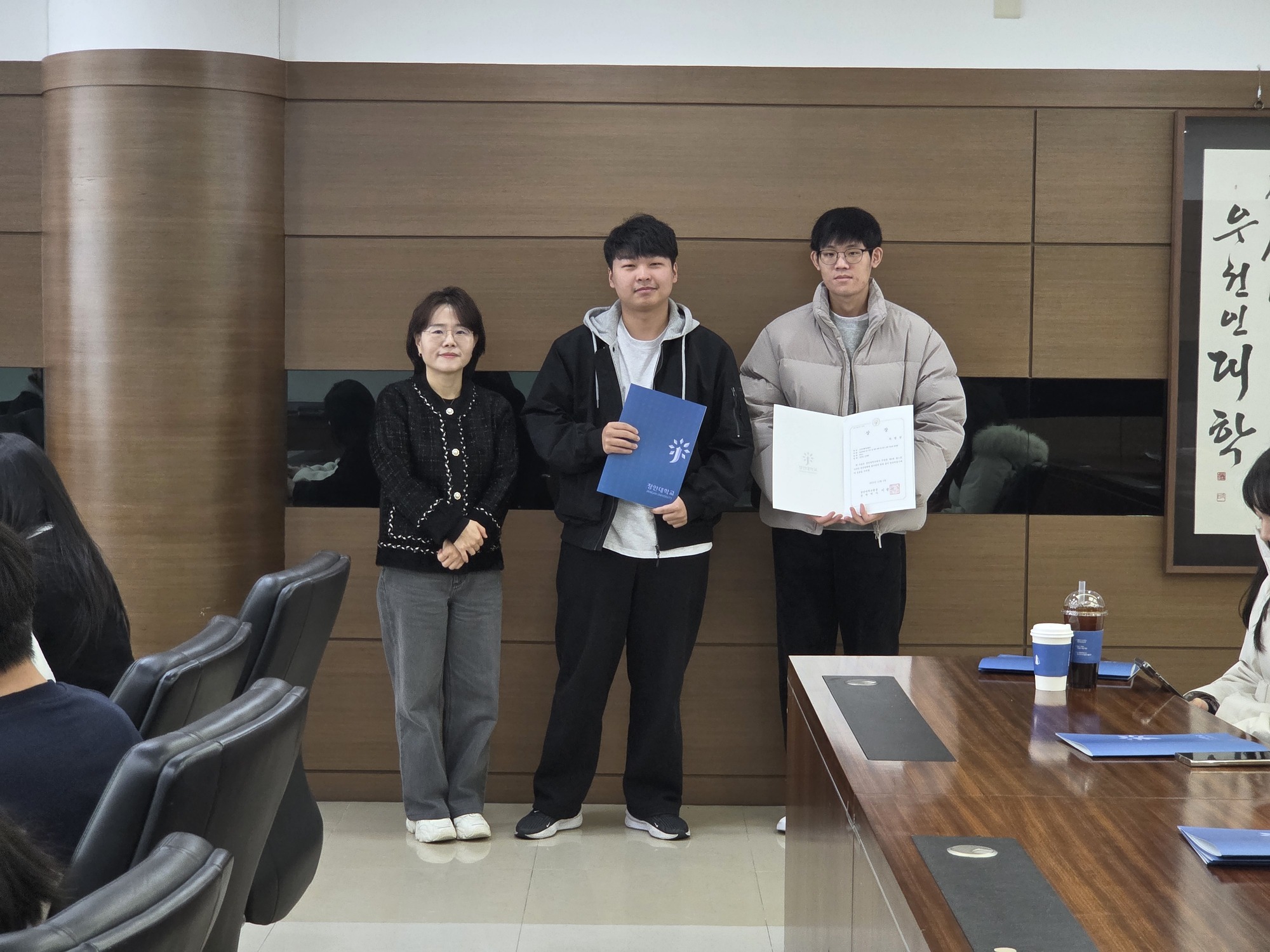 캡스톤디자인 경진대회 시상 사진 (22).jpg 첨부 이미지